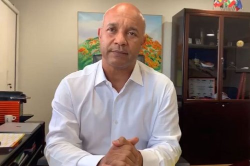 Saint-Martin : Daniel GIBBS inquiété dans le procès des marchés publics - Guadeloupe la 1ère
