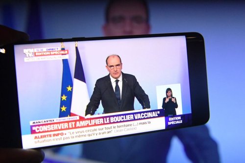 Vaccination, discothèques, écoles, télétravail : ce qu'il faut retenir des annonces de Jean Castex et Olivier Véran