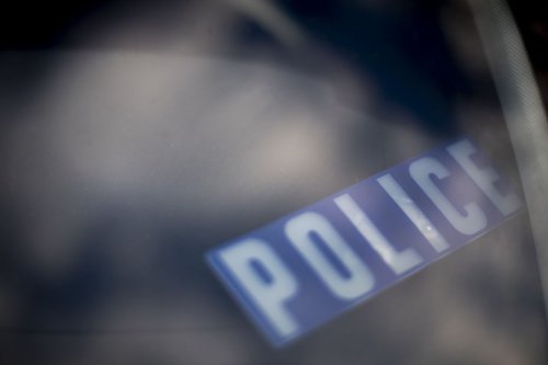 Coups de machette à l'arrêt de bus : un homme grièvement blessé près de Grenoble