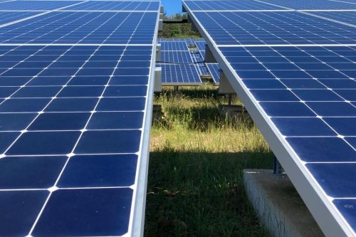 Quatre centrales de panneaux photovoltaïques bientôt installées dans le Puy-de-Dôme