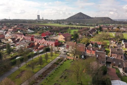 "Depuis que je vis ici, j'ai fait des économies monstrueuses" : bienvenue à Loos-en-Gohelle, laboratoire de la transition écologique