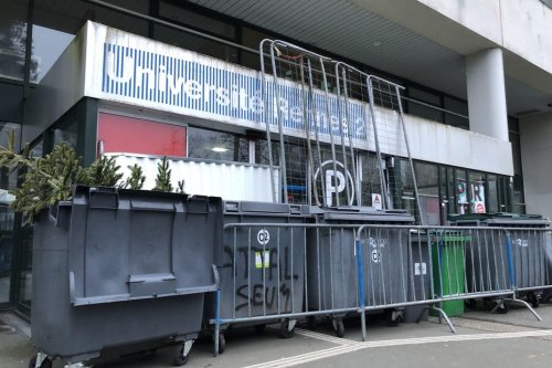 Le campus Villejean de l'université de Rennes 2 à nouveau bloqué par les étudiants
