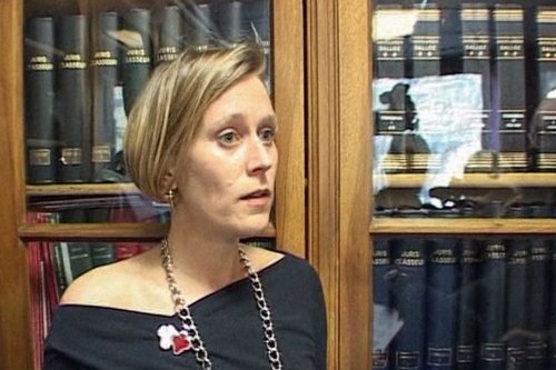 Hélène Gerhards, ancienne juge d'instruction en Corse, remise en liberté sous contrôle judiciaire
