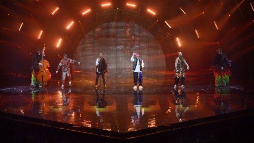 Eurovision 2022 : l'Ukraine remporte le concours avec le groupe Kalush Orchestra, la France se classe avant-dernière avec Alvan et Ahez