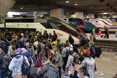SNCF : importantes perturbations à la gare du Nord et à Montparnasse en raison de problèmes électriques