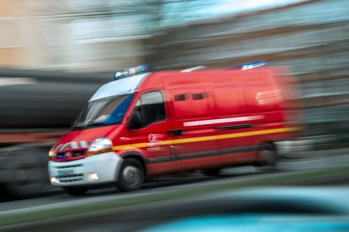 Un mort et quatre blessés lors d’un accident de circulation près de Neufchâtel-en-Bray