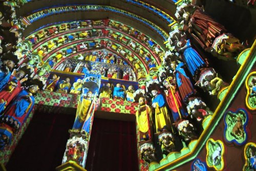 VIDEO. Son et lumière Chroma : des nouveautés tout en déambulation pour le mapping vidéo de la cathédrale d’Amiens