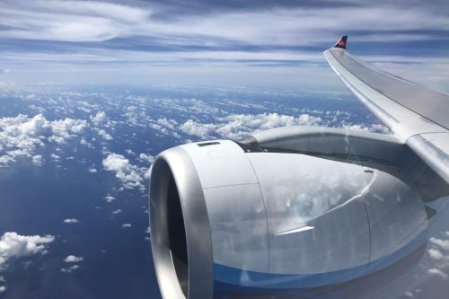 Le transport aérien perturbé à cause des nuages de cendres du volcan de Tonga - Nouvelle-Calédonie la 1ère