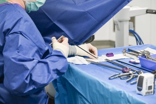 Neuf patients accusent un chirurgien ORL d'avoir effectué de fausses opérations chirurgicales : "ma cloison nasale est toujours déviée"