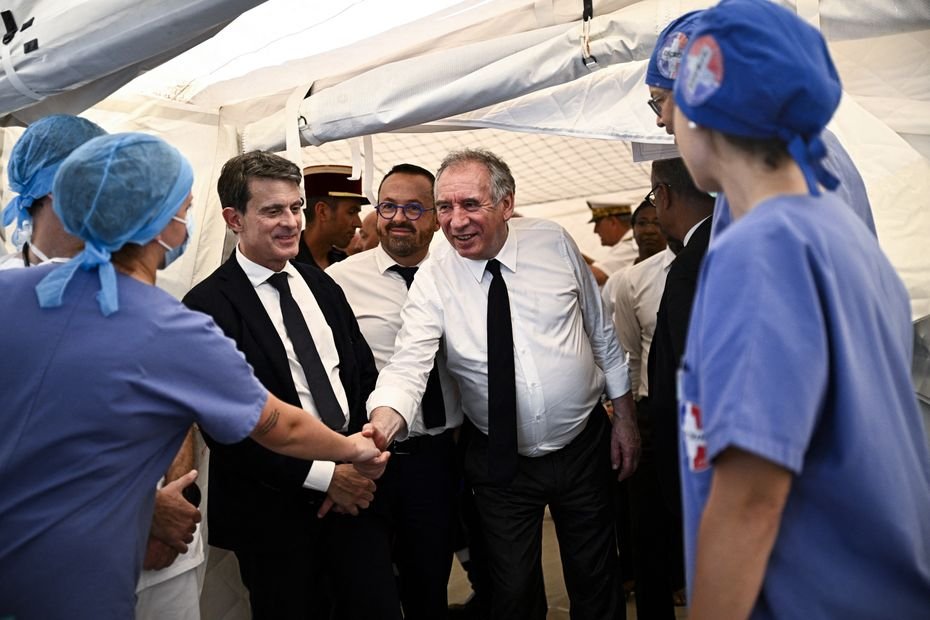 Manuel Valls à Mayotte : Premier déplacement officiel en tant que ministre d’État des Outre-mer
