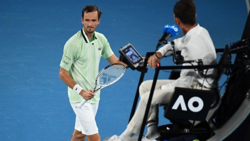 Open d'Australie : "Mon dieu, tu es si mauvais !", quand Daniil Medvedev passe ses nerfs sur l'arbitre en pleine demi-finale