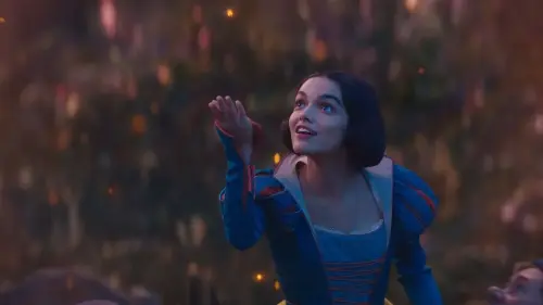"Blanche Neige" : une sortie sous le feu des critiques des conservateurs qui crient au "wokisme"