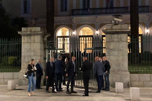 Emmanuel Macron en Corse : des "clarifications" vivement attendues par les élus insulaires