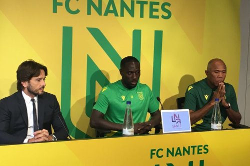 Football : l'international français Moussa Sissoko signe son retour en France au FC Nantes