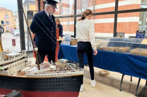 "Pour moi, c’est un devoir de transmission" : ce collectionneur passionné par le Titanic expose son impressionnante collection