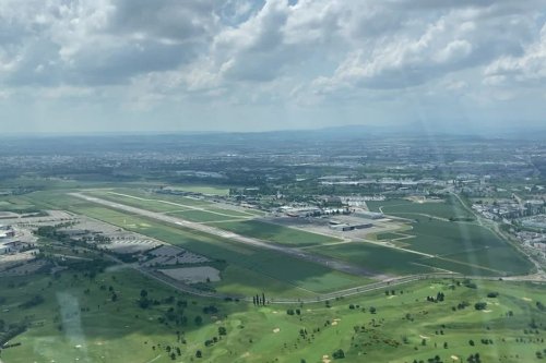 Zone de turbulence sur l'aéroport de Lyon-Bron : la compagnie principale annonce son départ