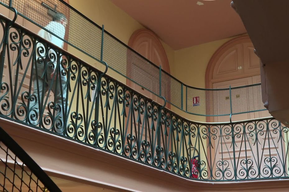 Pour en finir avec le casse-tête du logement des saisonniers, cette station thermale a trouvé la solution