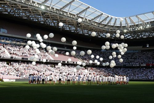 VIDÉO. Les 10 ans du stade Allianz de Nice en 10 souvenirs marquants en images