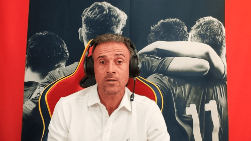 Coupe du monde 2022 : mais que raconte le sélectionneur de l'Espagne Luis Enrique sur Twitch, où il répond aux internautes en direct ?