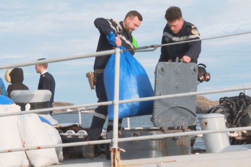 Une tonne de bouchons plastiques récoltés à Saint-Pierre et Miquelon pour l’association Bouchons d’amour