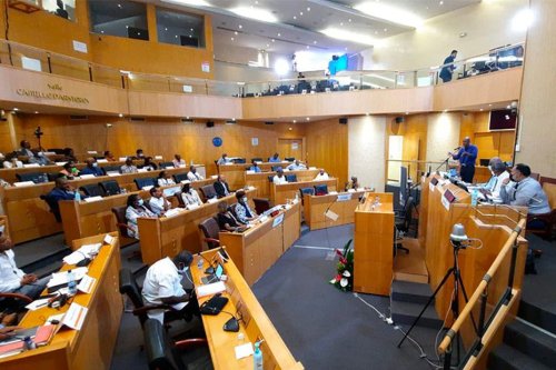 Les élus de l'Assemblée de Martinique poursuivent ce mardi leurs travaux en séance plénière