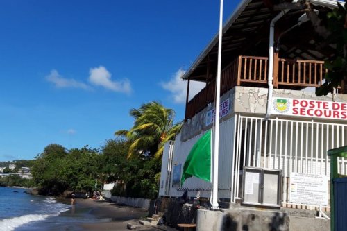 Baignade temporairement "non surveillée" à l’Anse-Madame à Schoelcher - Martinique la 1ère