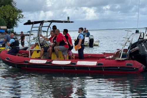 Teahupoo : un bateau chavire, trois personnes secourues