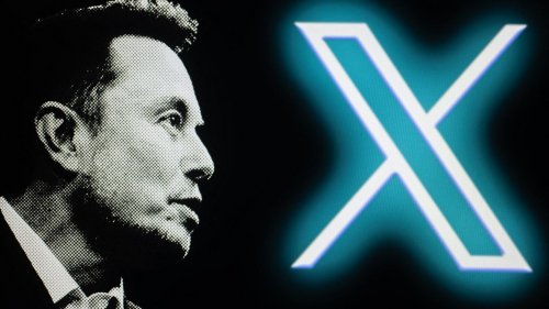La maire de Paris quitte X, le symbole d'une fuite massive du réseau social d'Elon Musk ?