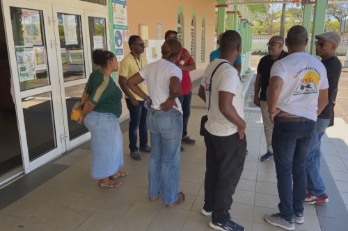 Education nationale : les syndicats font grise mine