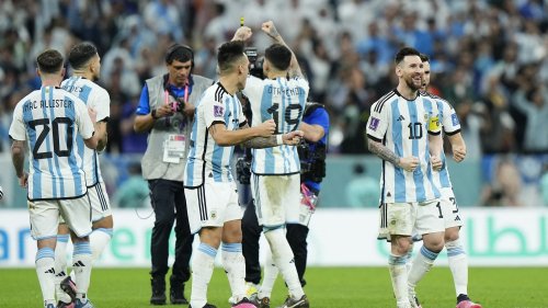 Coupe du monde 2022 : rebondissements pour l'Argentine, catastrophe pour le Brésil... On a vécu la journée la plus folle du Mondial
