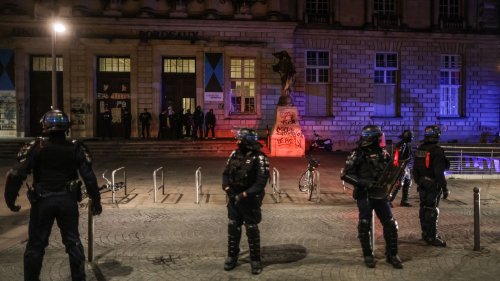 Mobilisation contre la réforme des retraites : la police évacue l'université de Bordeaux-Victoire, occupée depuis dix jours