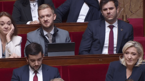 Vrai ou faux Le Rassemblement national s'oppose-t-il systématiquement aux mesures du gouvernement ?