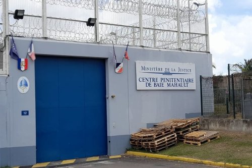 Un détenu tué au centre pénitentiaire de Baie-Mahault - Guadeloupe la 1ère