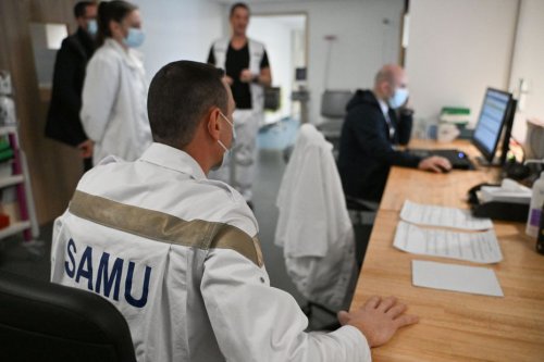 Discriminations en médecine, "syndrome méditerranéen" : la Défenseure des droits épingle le racisme dans l'accès aux soins