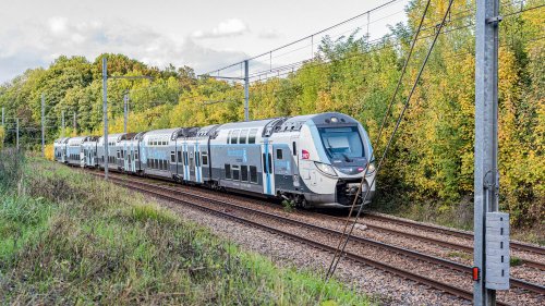 Transports : cinq questions sur "les RER métropolitains" que veut déployer Emmanuel Macron dans dix grandes villes