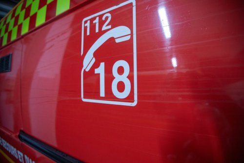 Meurtre aux ciseaux : un homme retrouvé carbonisé dans son appartement après un incendie, un suspect arrêté et placé en garde à vue