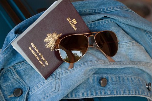 A l’approche des vacances, les délais restent longs pour obtenir son passeport à La Réunion