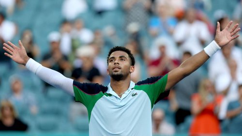 Masters 1000 de Miami : le Français Arthur Fils élimine le n°2 mondial Alexander Zverev pour se hisser en quarts de finale