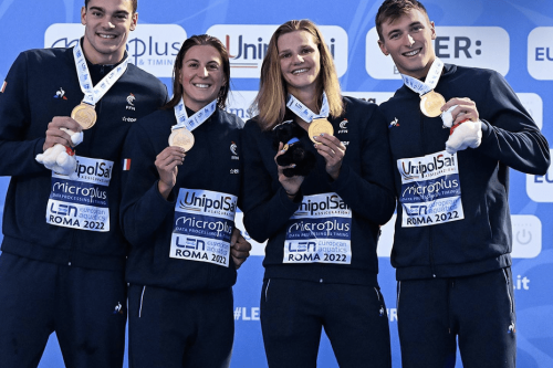 Maxime Grousset, champion d'Europe de relais nage libre avec l'équipe de France à Rome