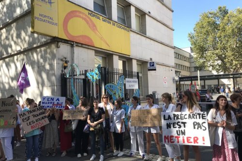 Grève à l'hôpital pédiatrique Clocheville à Tours : "Les collègues sont épuisés et les patients sont en danger"
