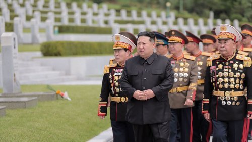 Corée du Nord : Kim Jong-un se dit "prêt à déployer" des armes nucléaires contre la Corée du Sud et les Etats-Unis en cas d'affrontement militaire