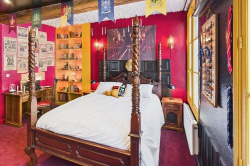 Passer une nuit dans une chambre immersive, la nouvelle tendance des locations saisonnières à thème