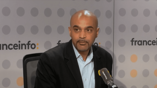 Meurtre dans une mosquée du Gard : "Je me demande si M. Retailleau avait piscine", réagit le président de SOS Racisme