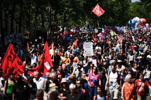 Réforme des retraites : 28 interpellations en marge de la manifestation à Paris