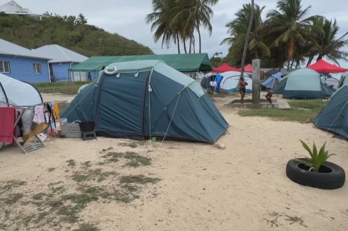 Camping, nourriture à foison et bonne humeur : pour Pâques, la tradition est respectée au Moule