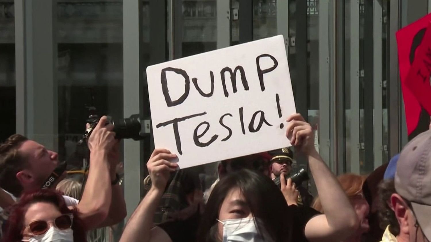 Journée mondiale d'action contre Tesla et Elon Musk