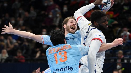 Euro 2022 de handball : la France déroule face à des Néerlandais accrocheurs mais trop limités