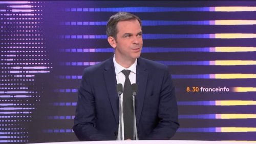 Deux ministres face à la justice : "Ce n'est pas ça qui fait que les Français n'ont pas confiance dans les politiques", assure le porte-parole du gouvernement