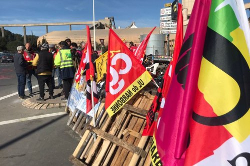 Dépôt pétrolier, voies ferrées, compteurs électriques : les actions contre la réforme des retraites de Nîmes à Perpignan mercredi