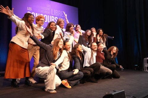 "Un merveilleux signal de notre jeunesse" : à 17 ans, ces lycéens étonnent un jury d'experts en défendant les droits humains